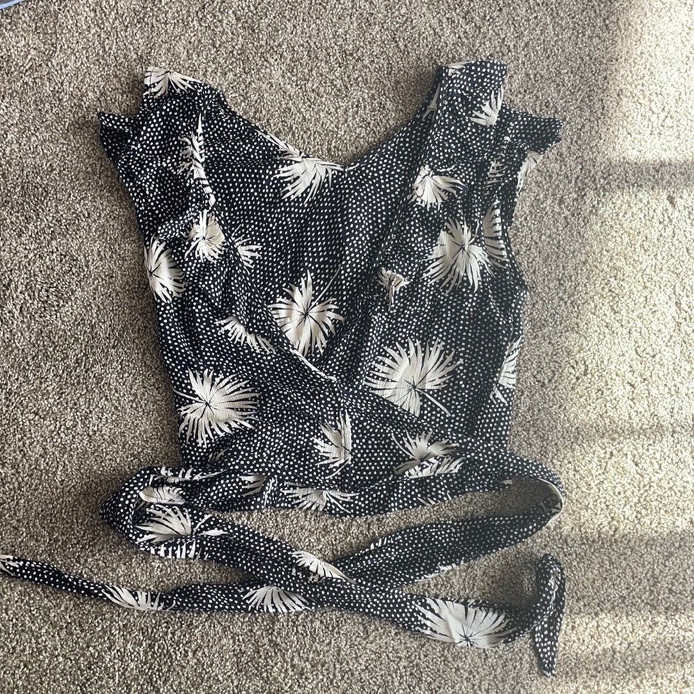 BILLABONG tie crop top